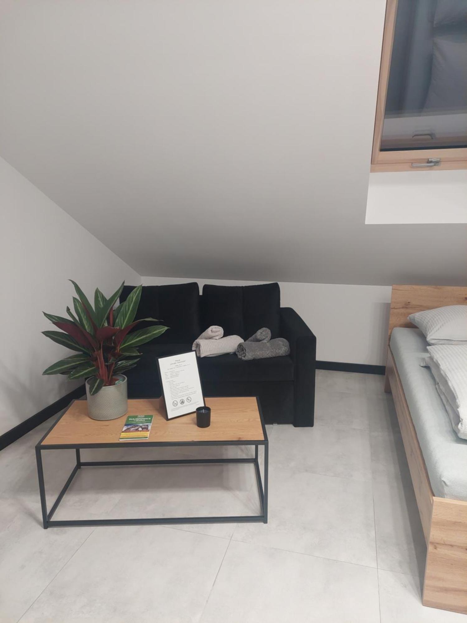 Pokoje Jurajski Zakamarek Zarki Exteriör bild